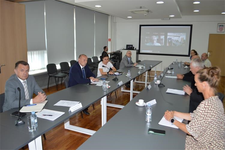 Sastanak ministra hrvatskih branitelja Tome Medveda s predstavnicima Svjetske veteranske federacije