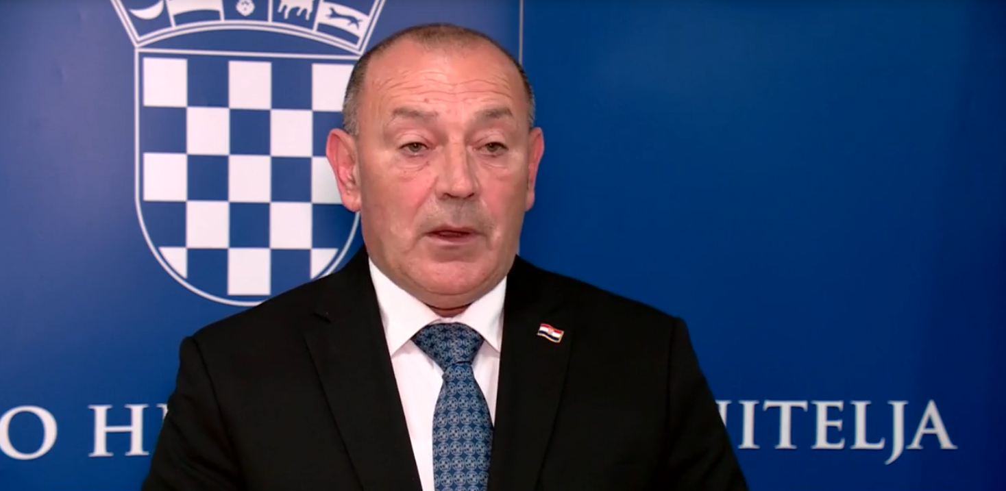 Ministar branitelja Tomo Medved demantirao je medijske navode vezano uz donošenje izmjena Zakona o hrvatskim braniteljima:'Netočno da će novi ratni vojni invalidi državni proračun stajati milijardu eura'