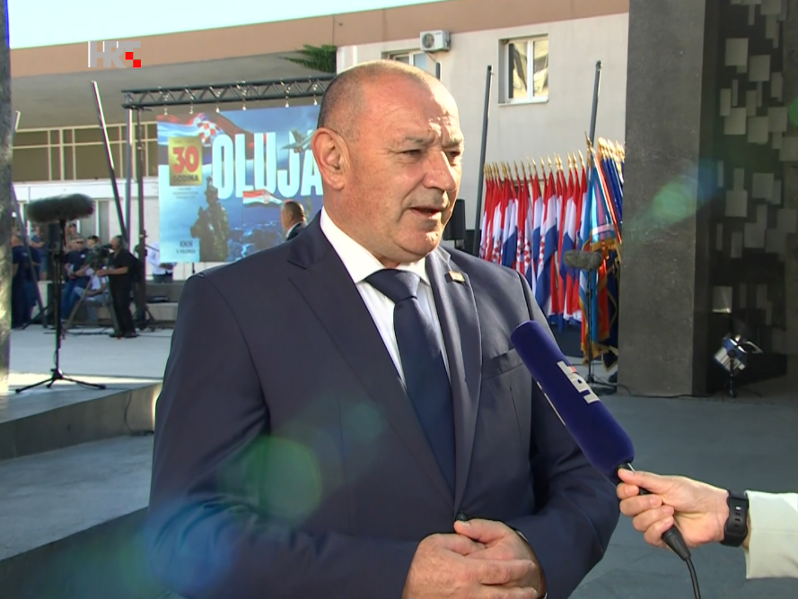 Medved iz Knina: Ponosni na pobjede, stijeg predali mladima