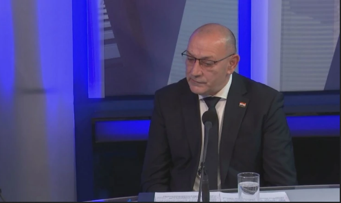 Medved o dočeku rukometaša: Grad im je dao crveni karton