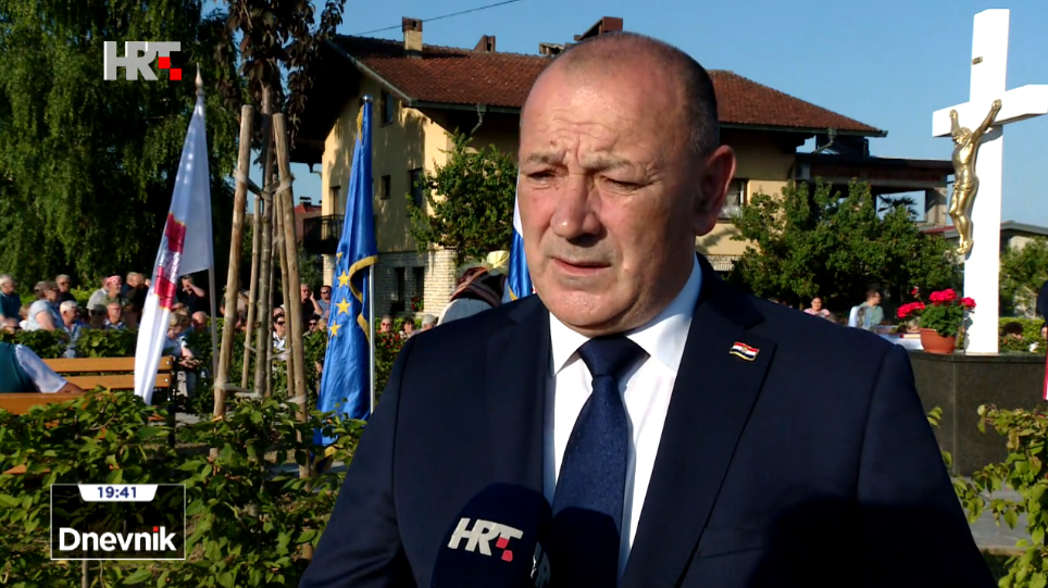 Otkrivena bista hrvatskom branitelju Branku Bošnjaku u Klokočevcu Samoborskom