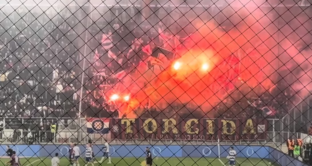Navijači Osijeka ljuti: 'Obične ljude su do gaća istresali, i onda ekipa unosi bengalke i topovske udare'