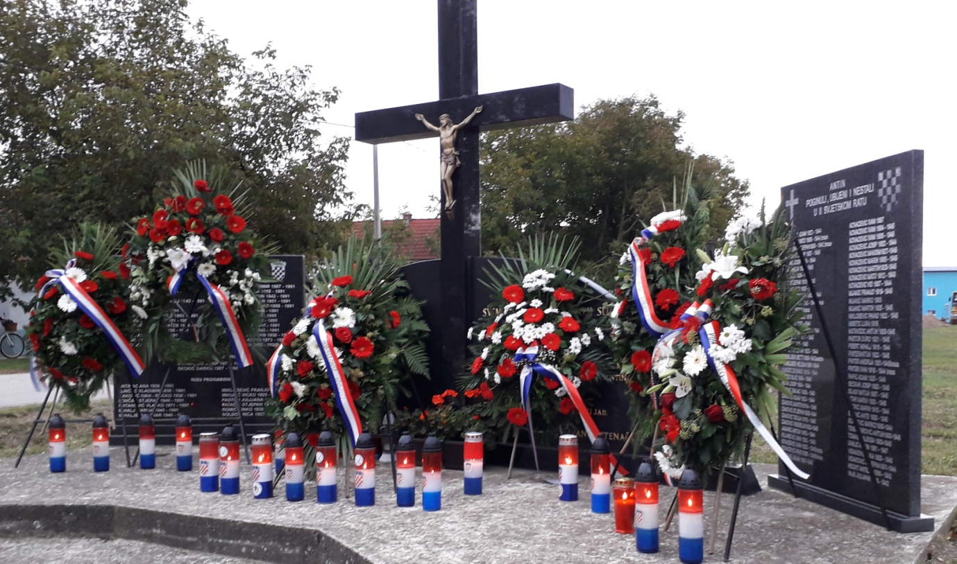 04. lipnja 1992. godine hrvatska je javnost doznala za masovnu grobnicu s 208 hrvatskih žrtava u okupiranim Tordincima