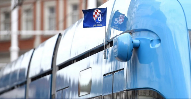 Zagrebačkim ulicama od danas vozi Dinamov tramvaj