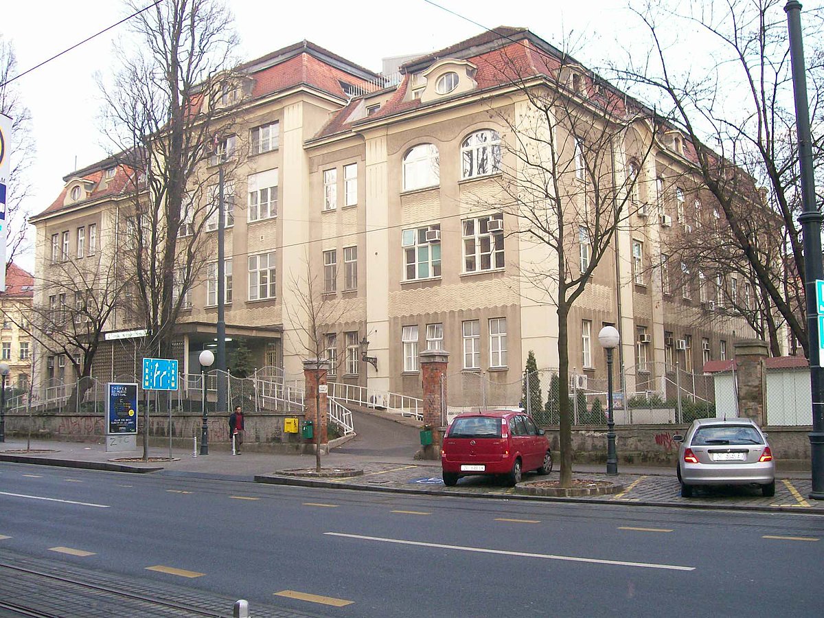 Liječnici iz Traumatološke bolnice: ‘Pacijent ima opekline četvrtog stupnja po cijelom tijelu, trenutačno nije pri svijesti, intubiran je’