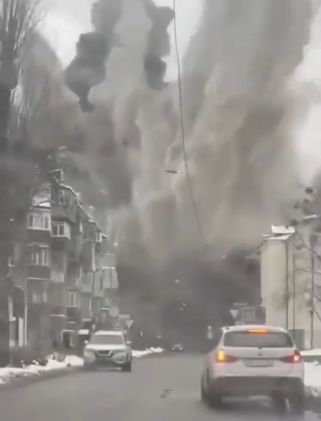 Raketni i dronovski napadi na Ukrajinu: Civili ranjeni u Harkivu, Zaporižje pod vatrom