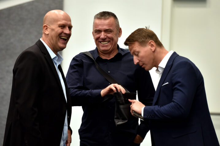 Završilo trotjedno preslagivanje vladajuće koalicije. Najveći gubitnici su - HSLS i Zurovec