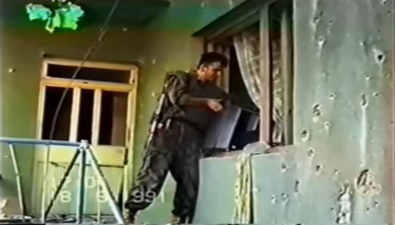 Snimka koja je zabilježila i heroje i smijeh: Trpinjska cesta u objektivu Zlatka Jurčevića