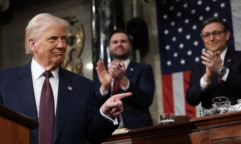 Trump najavio 'zlatno doba Amerike',  pročitao pismo Zelenskog te ustvrdio: "Dobit ćemo Grenland na ovaj ili onaj način’