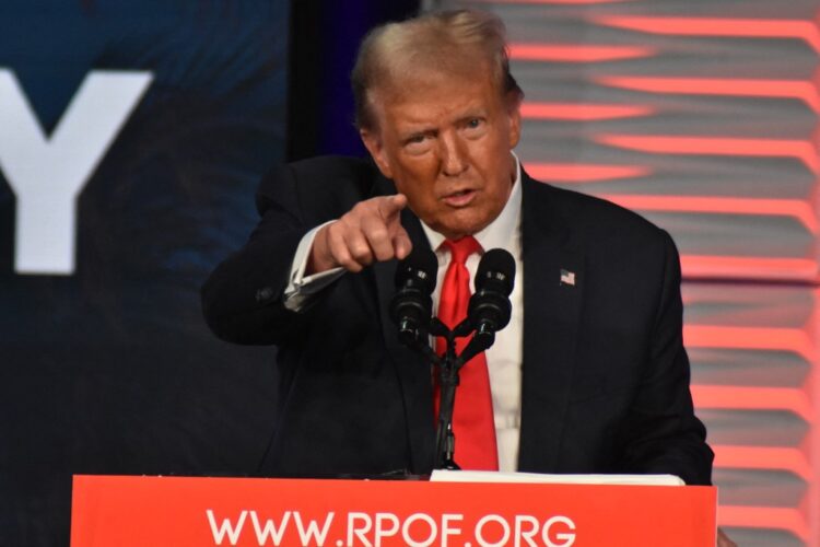 Trump proglašen krivim za krivotvorenje dokumenata u slučaju Stormy Daniels