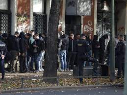 Navijač ozlijeđen u tučnjavi u Zagrebu životno ugrožen, procurila snimka na kojoj se vidi ranjeni mladić; Idu kaznene prijave za 44 Torcidaša i šest BBB-a