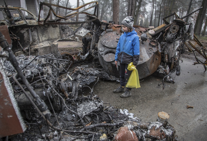 JEZIVE VIJESTI DOLAZE IZ UKRAJINE: Strahuje se da je 60 ljudi poginulo nakon bombardiranja školskog skloništa