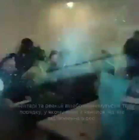 VIDEO Ukrajinski političar bacio dvije granate u zgradi lokalne uprave: Jedna osoba ubijena, najmanje 26 ranjenih