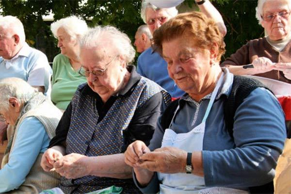 UMIROVLJENICA O COVID DODATKU: “Penziju ionako potrošim na lijekove…”