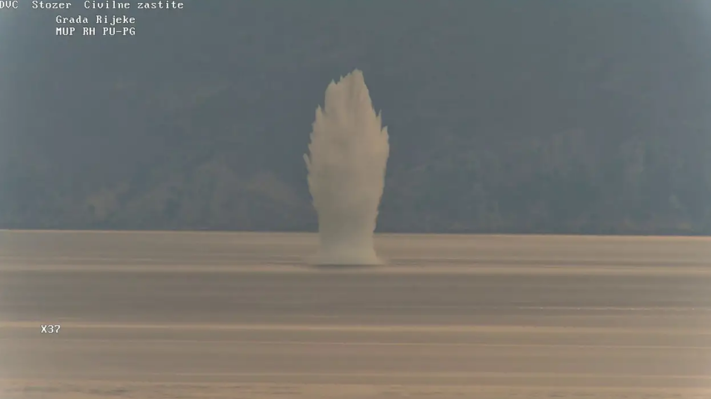 Protubrodska mina iz Drugog svjetskog rata uspješno uništena eksplozivom na sigurnoj lokaciji u Riječkom zaljevu