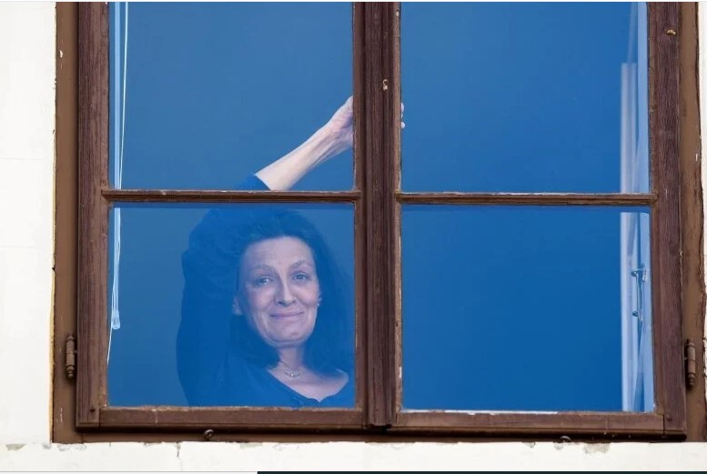 LICEMJERJE NAJBOGATIJE SABORSKE ZASTUPNICE MOŽEMO! Urša Raukar-Gamulin bogatstvo temelji na povratu imovine, ali i onome što su partizani suprugovoj obitelji dali nakon 1945., što je prethodno bilo oduzeto drugima...