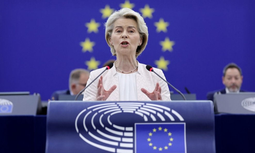 Ništa od rodne ravnopravnosti? Ursula von der Leyen bit će okružena muškarcima
