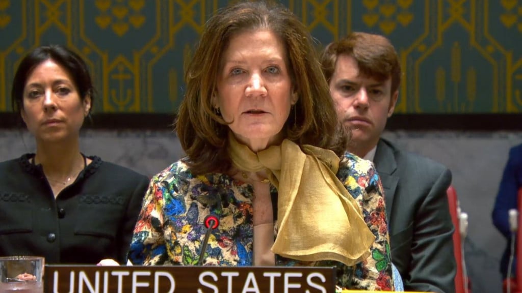 TOTALNI ZAOKRET AMERIČKE POLITIKE PREMA BiH 'Red je da tri konstitutivna naroda preuzmu odgovornost, mi se više nećemo miješati'