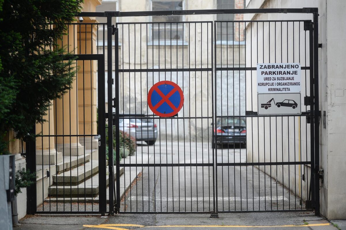 Novi detalji akcije USKOK-a: Privedeni zamjenik županijskog državnog odvjetnika i bivši pročelnik