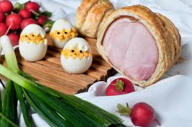 NIKAD SKUPLJA USKRSNA KOŠARICA Janjetina u par godina poskupila 126 posto! Pogledajte koliko više plaćamo šunku, vratinu...