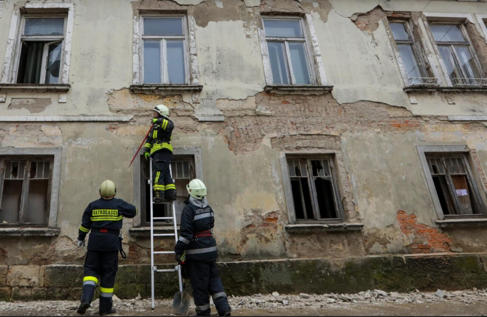 BIJESAN ŠEF SISAČKOG STOŽERA: ‘Spodoba koja je optužila vatrogasce za krađu 50 kila kave ima čavao u glavi!’