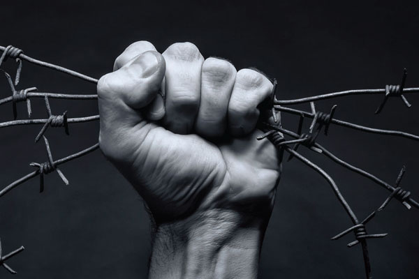 ZAVEZALI GA ŽICOM I PUCALI MU U POTILJAK: Hrvat kojeg su zarobili četnici opisao kako je preživio masakr