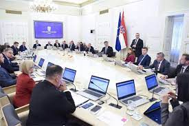 VLADA Pokrenuti pregovori o dodatku KU za službenike i namještenike