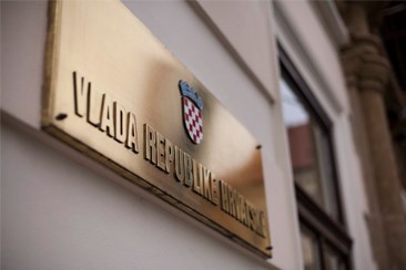 SVE VIŠE U DUGU: Dug opće države narastao na 344,2 milijardi kuna!