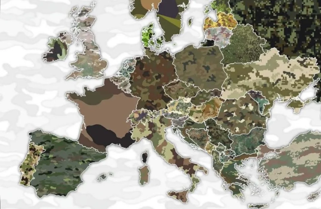 Mrežama kruži vojna karta na kojoj je Hrvatska označena posebnom bojom