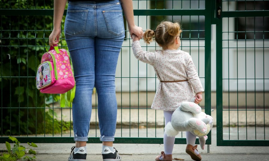 Samo je na sreću izbjegnuta tragedija: U dvorištu dječjeg vrtića kod Osijeka pronađena pješačka mina