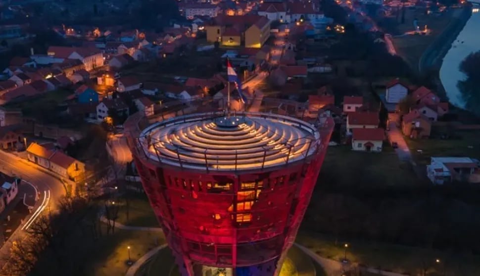 Vukovarski Vodotoranj: Stigao glasovni vodič na svim svjetskim jezicima