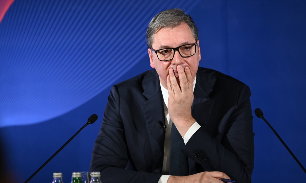 REAKCIJA IZ SUSJEDSTVA / Vučić opleo po Thompsonovom koncertu: 'Dođu na granicu sa Srbijom i pjevaju - stići će vas naša ruka'