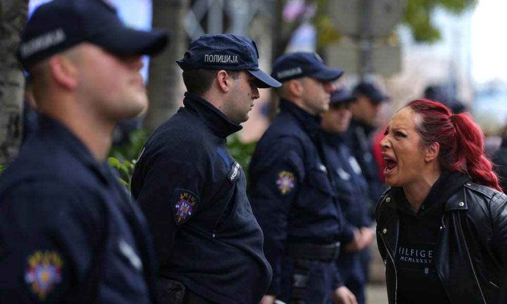 VRIJE U SRBIJI  Nikad nervozniji Vučić sipa prijetnje, sve bi moglo završiti nasiljem