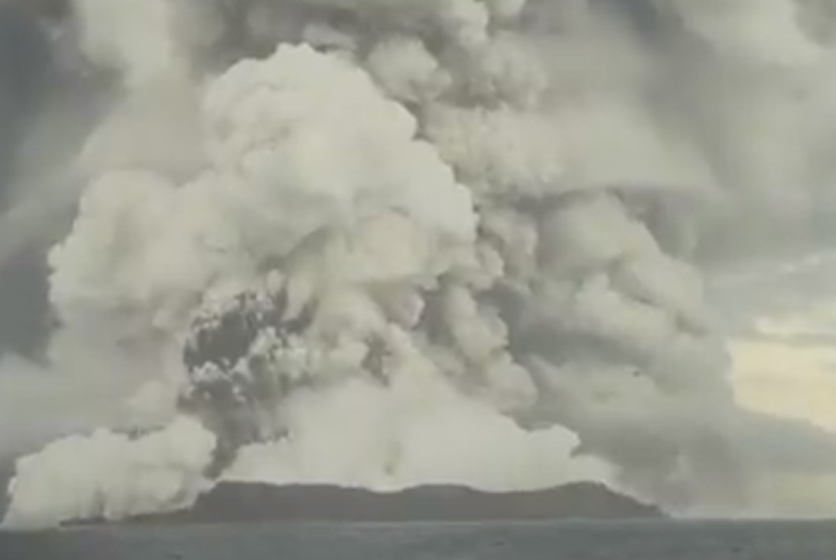 Udarni val erupcije na Tongi stigao do Istre, trebalo mu je 15 sati