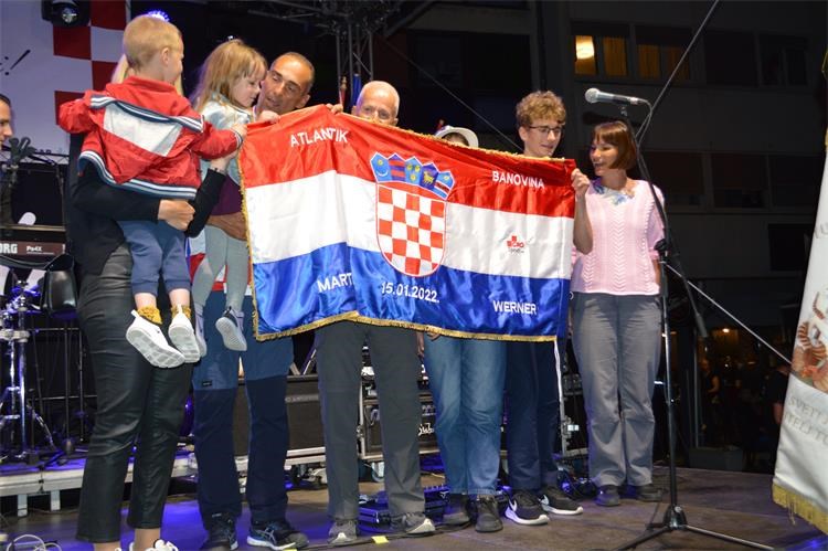 Slavlje za hrvatske branitelje koji su preveslali Atlantik