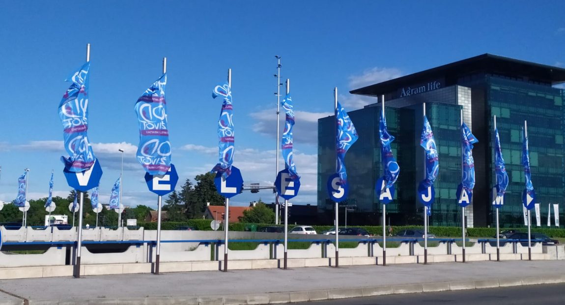 TOMAŠEVIĆ ZABRANIO POSTAVLJANJE ZASTAVA HODA ZA ŽIVOT!