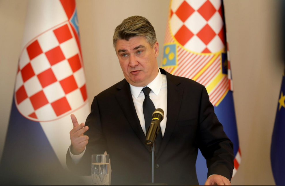 MILANOVIĆ TRAŽI OSTAVKU BANOŽIĆA! ‘Građani mu plaćaju PR savjete kako da bolje laže i što da odjene: Moja žena putuje katamaranom!’