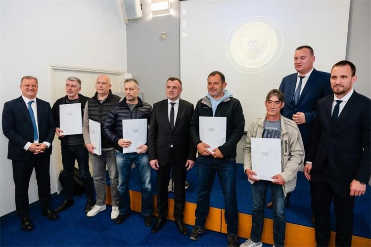 Uručeni ključevi stanova petorici zadarskih HRVI-a