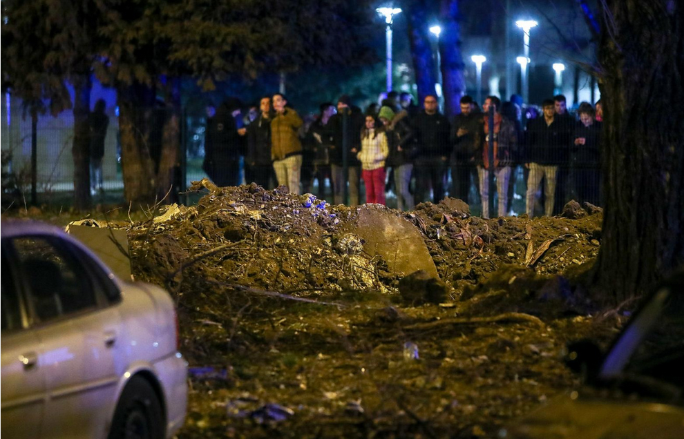 OKO KRATERA NA JARUNU OGLASILA SE I POLICIJA: ‘Ne objavljujte ništa!’ Na ostacima letjelice pronađeni crvena zvijezda i natpis na ćirilici!?