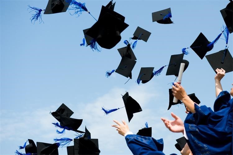 POTPORE ZA OBRAZOVANJE ZA STUDENTE-DOSTAVA ODLUKA