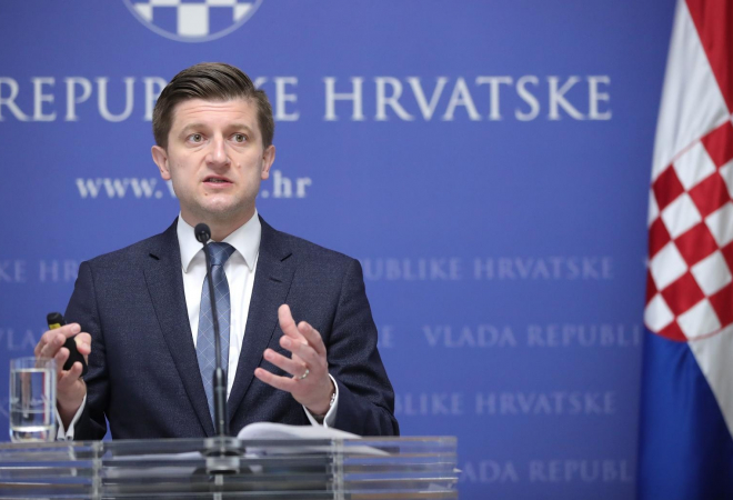 ZASTRAŠUJUĆE BROJKE O SMRTI HRVATA! Marić kao glas razuma održao lekciju Vladi, Beroš i Plenković samo šutjeli! Nažalost, bez ikakvog učinka!