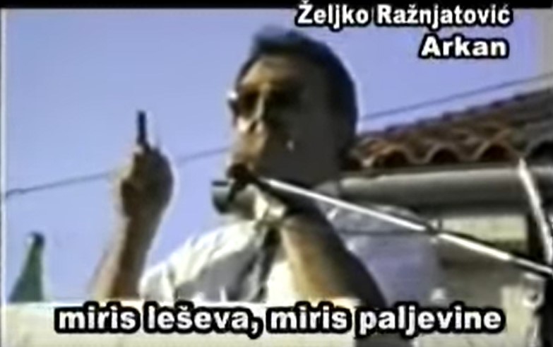 VIDEO: SELO BUKOVIĆ, 17. KOLOVOZA 1992. - "SRPSKA NEJAČ" SLAVI 2 GODINE "BALVAN REVOLUCIJE" UZ ČETNIČKE ZASTAVE I BORBENE PJESME