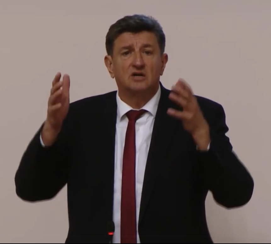 Sačić traži odgovore od ministra i glavnog ravnatelja policije: Zašto nedostaje zaštita građanima za mirno izražavanje vjerske predanosti?