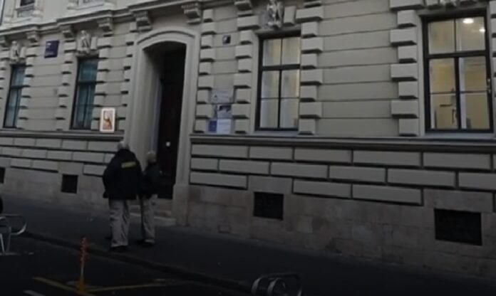 Nastavak pobune: Zbog stranih radnika zaštitari i policija ispred zgrade u središtu Zagreba