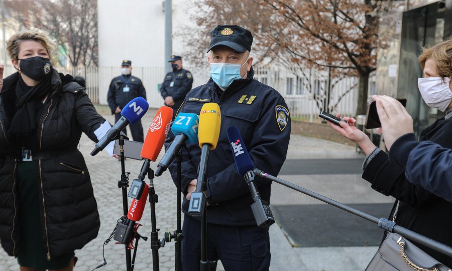 Zagrebačka policija o prosvjedu: Organizator okupljanja se još utvrđuje. Prekršeno je nekoliko zakona