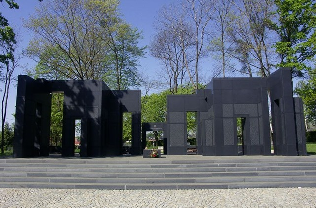 Godine prolaze, nada ne jenjava: Susret članova obitelji zatočenih i nestalih hrvatskih branitelja