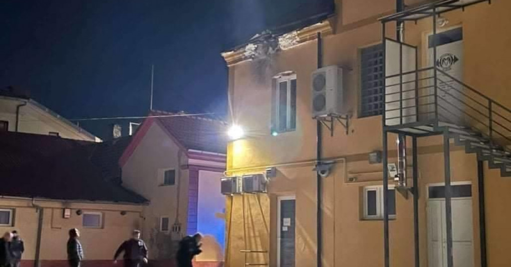 Policija istražuje tko je u Zlataru iz raketnog bacača pucao u poslovnu zgradu: ‘Motiv ne znamo‘
