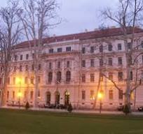 Jesu li iz Državne škole izvučene stotine tisuća eura? Plaćani golemi računi, sumnjivi poslovi, privatni troškovi?