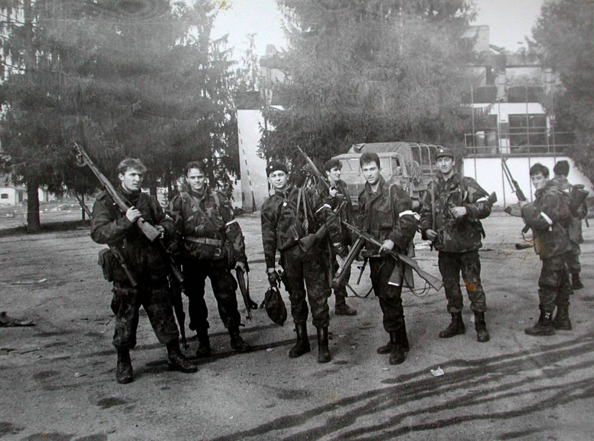 123. brigada HV oslobodila Zvečevo 17. prosinca 1991.