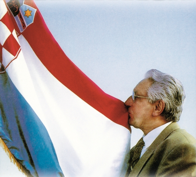 31. srpnja 1995.: Na Brijunima donesena konačna odluka o pokretanju VRO "Oluja"